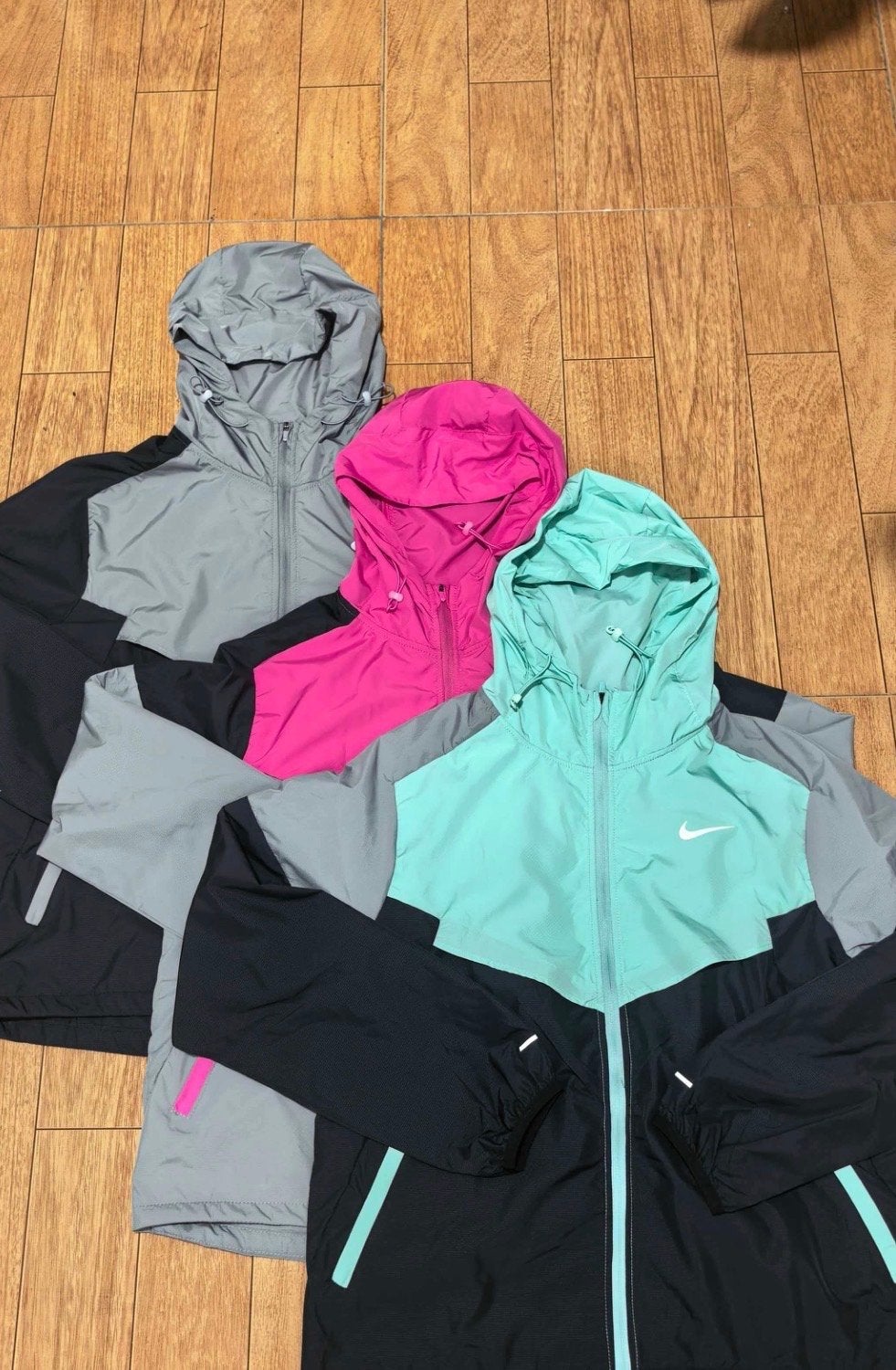 Nike Windrunner Jas - Diverse Kleuren, Ophalen of Verzenden, Nieuw, Maat 38/40 (M), Meerkleurig