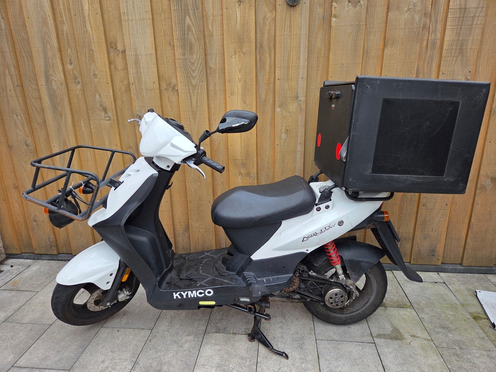 Kymco Agility carry Scooter - Wit met Bezorgbox, Ophalen, Gebruikt, Benzine, Agility