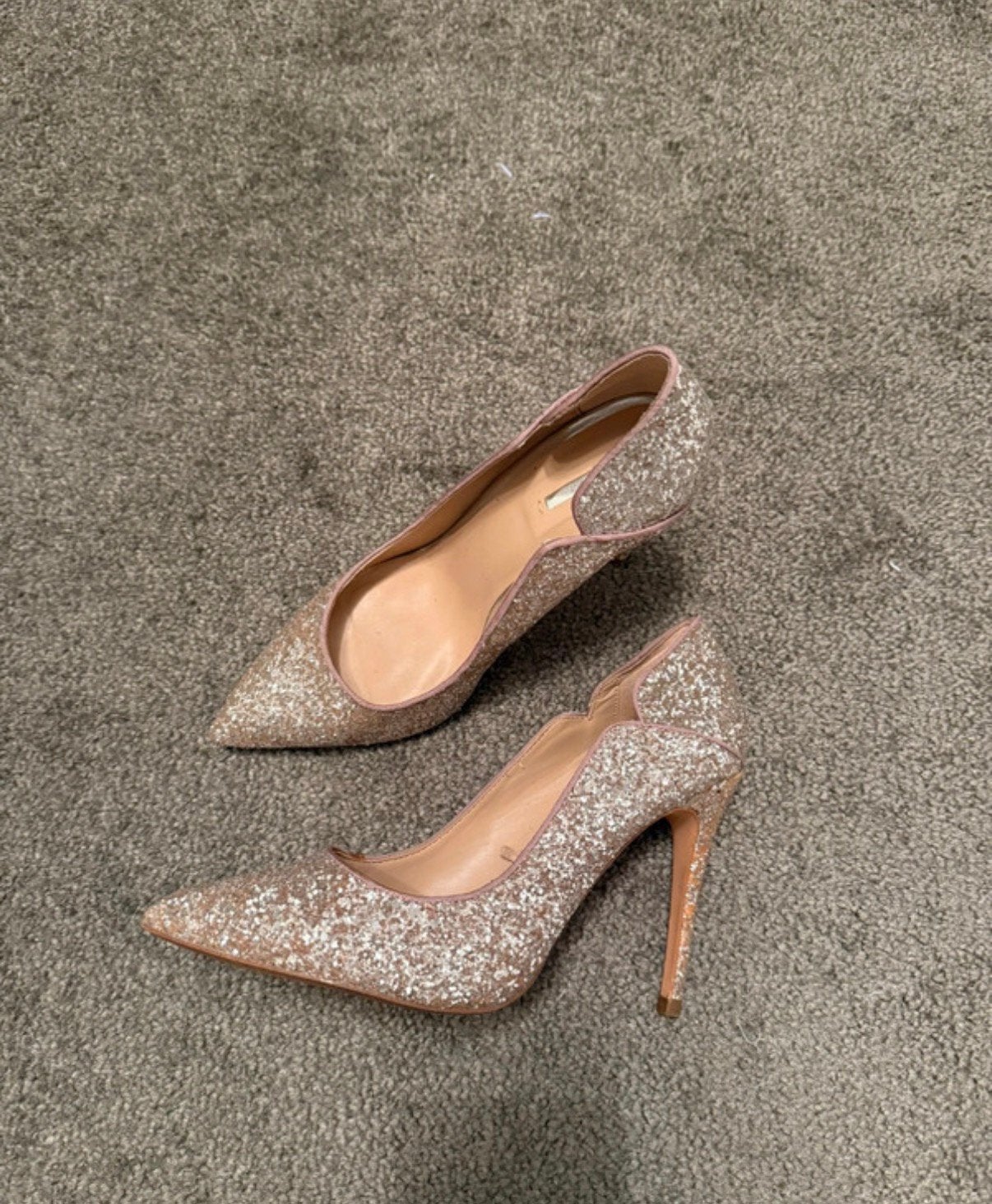 Glitter hakken/pumps, hoge hakken, maat 38, Bershka, Ophalen of Verzenden, Zo goed als nieuw, Schoenen met hoge hakken, Roze