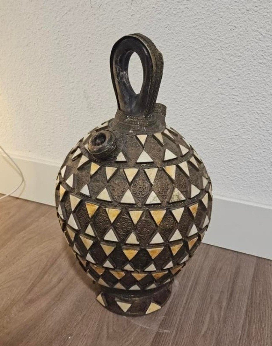 Vintage Marokkaanse XL vaas - Bot en Metaal Inleg - 45 cm, Antiek en Kunst, Ophalen