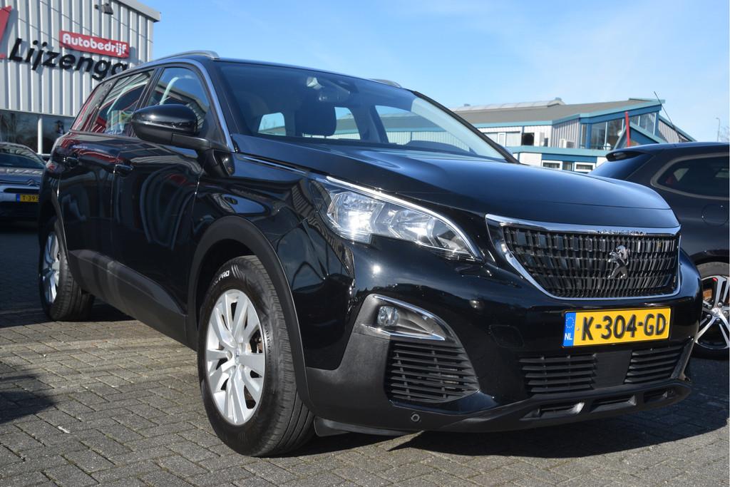 Peugeot 5008 1.2 PureTech Blue Lease Executive Carplay | DAB, Auto's, Gebruikt, Euro 6, 1199 cc, Met garantie (alle)