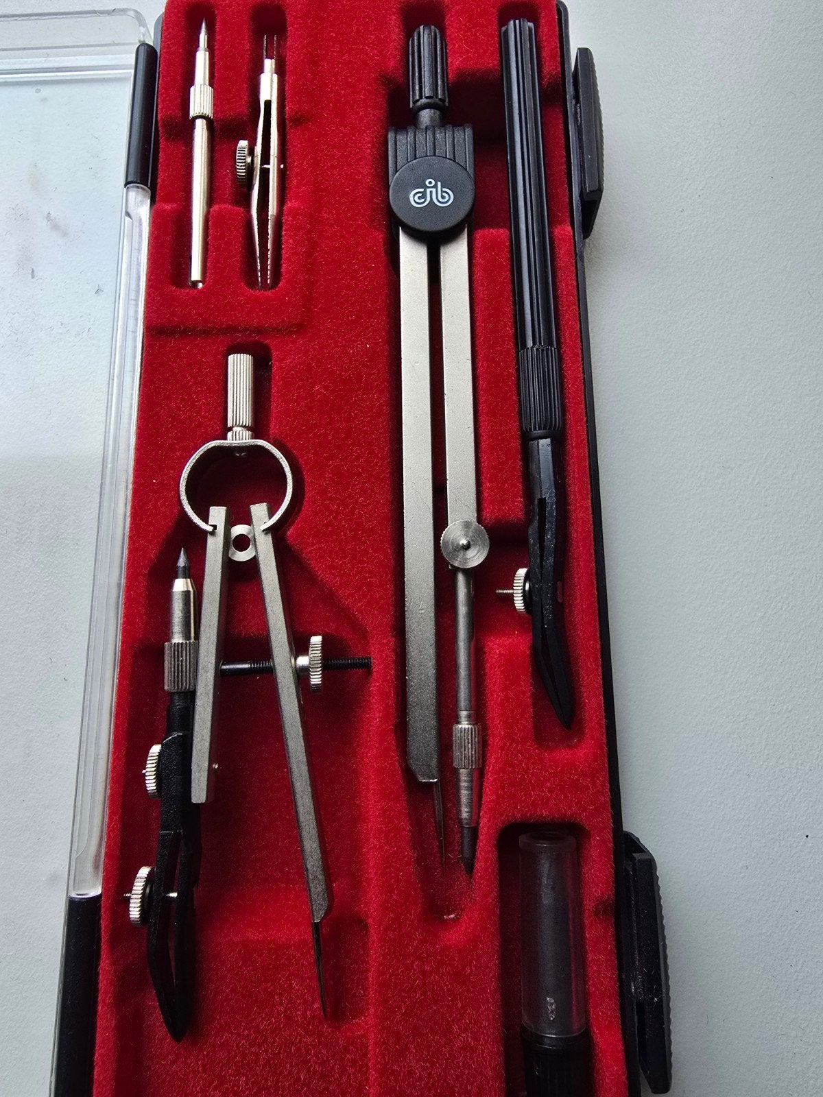 Mooie passer set in rode cassette, Ophalen of Verzenden, Gebruikt