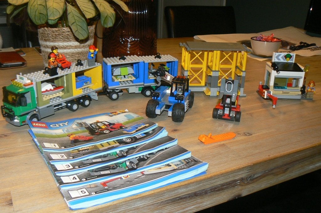 Te koop: Lego City Cargo Terminal 60169 met boeken, Lego, Compleet, Ophalen of Verzenden, City
