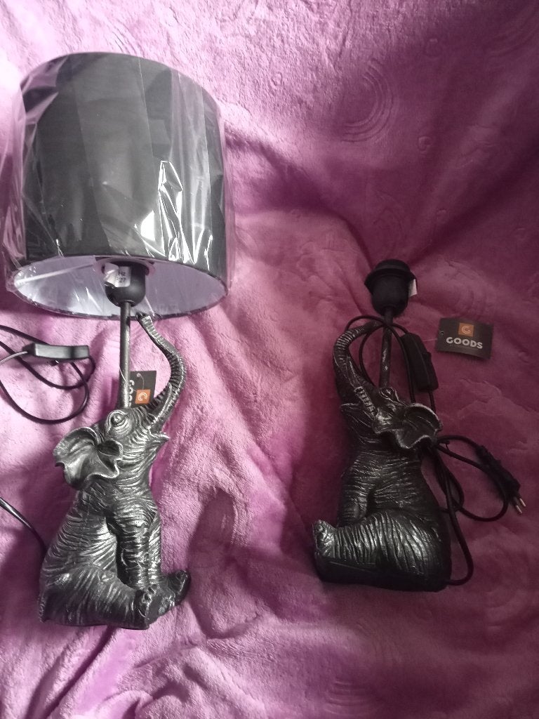 NIEUW 2 X TAFELLAMP OLIFANT MET ZWARTE LAMPENKAP, Ophalen, Nieuw, Figuurlamp