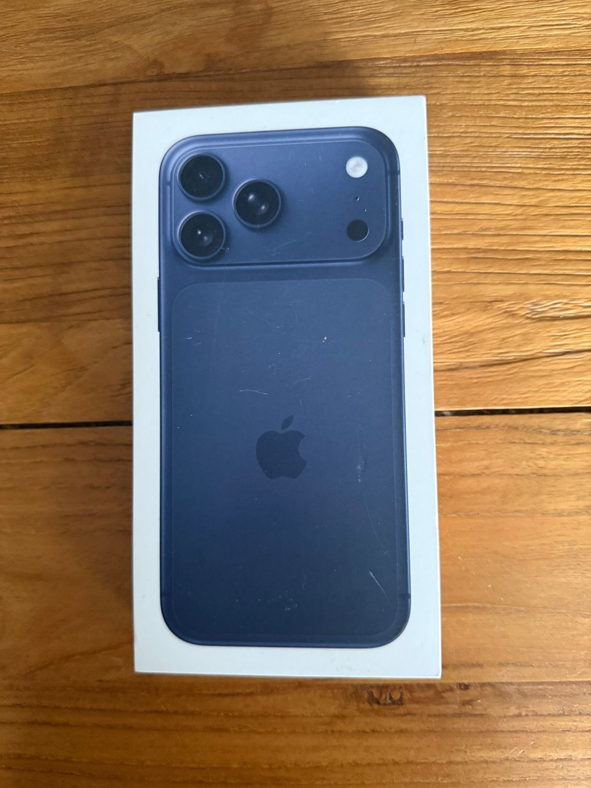 Iphone 17 Pro Max Zo goed sls Nieuw, Telecommunicatie, Mobiele telefoons | Apple iPhone, Ophalen, Zo goed als nieuw, Blauw, 256 GB