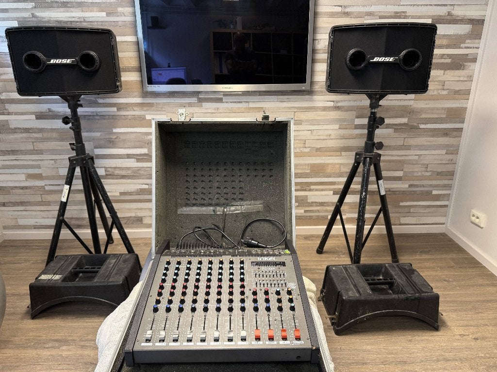 Complete professionele PA-set: 4x Bose 802, Inkel powermixer, Ophalen, Gebruikt, Audio