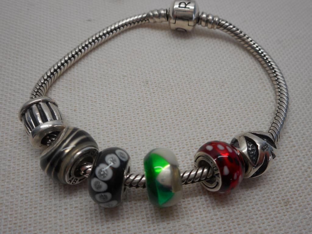 Zilveren Amora armband met 6 bedels nr.345, Sieraden, Tassen en Uiterlijk, Verzenden, Zo goed als nieuw, Met bedels of kralen