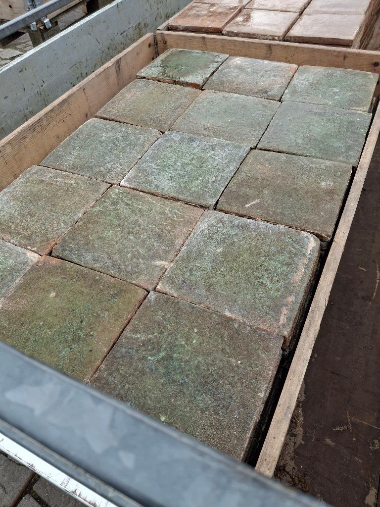 groene en bruine plavuizen geglazuurd 23m2 ,zie omschr-fotos, Doe-het-zelf en Verbouw, Vloerdelen en Plavuizen, Ophalen, Steen of Klei