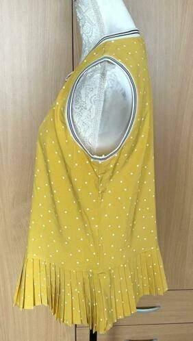 Akoz top maat 44/XL, Geel, Maat 42/44 (L), Ophalen of Verzenden, Zo goed als nieuw