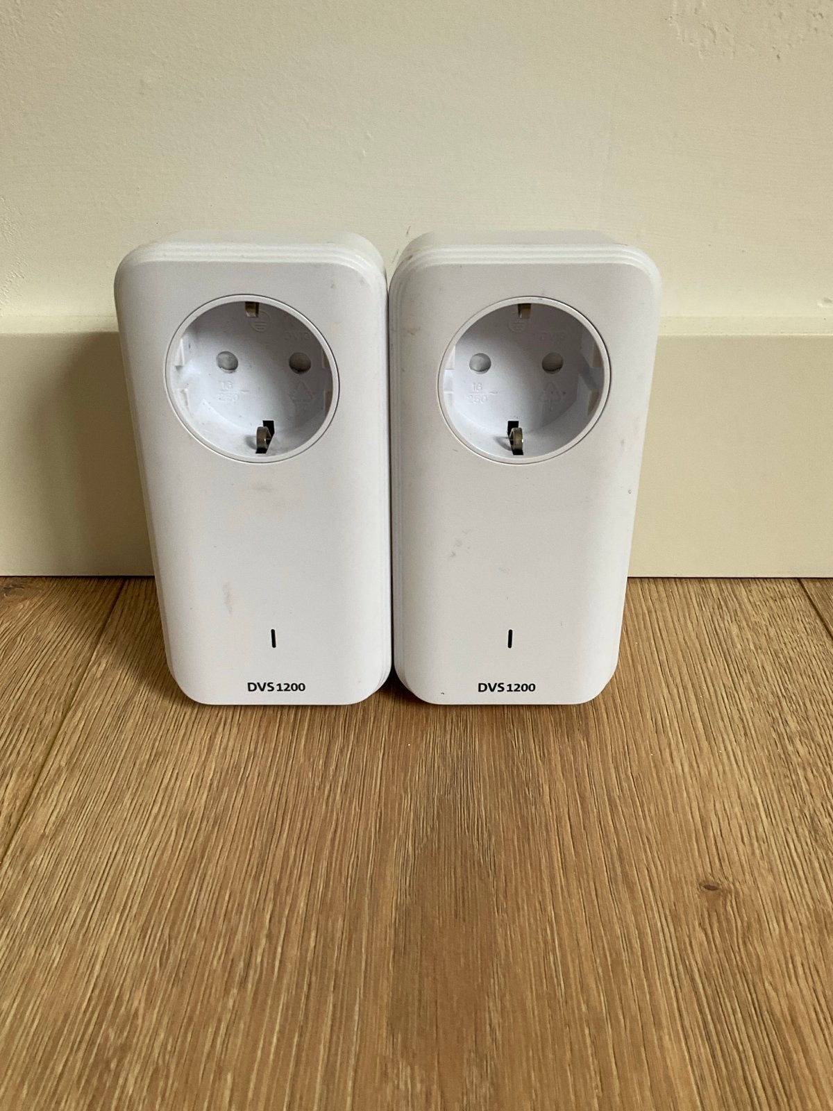 Devolo dLAN DVS 1200 Powerline Adapters (2 stuks), Ophalen of Verzenden, Gebruikt
