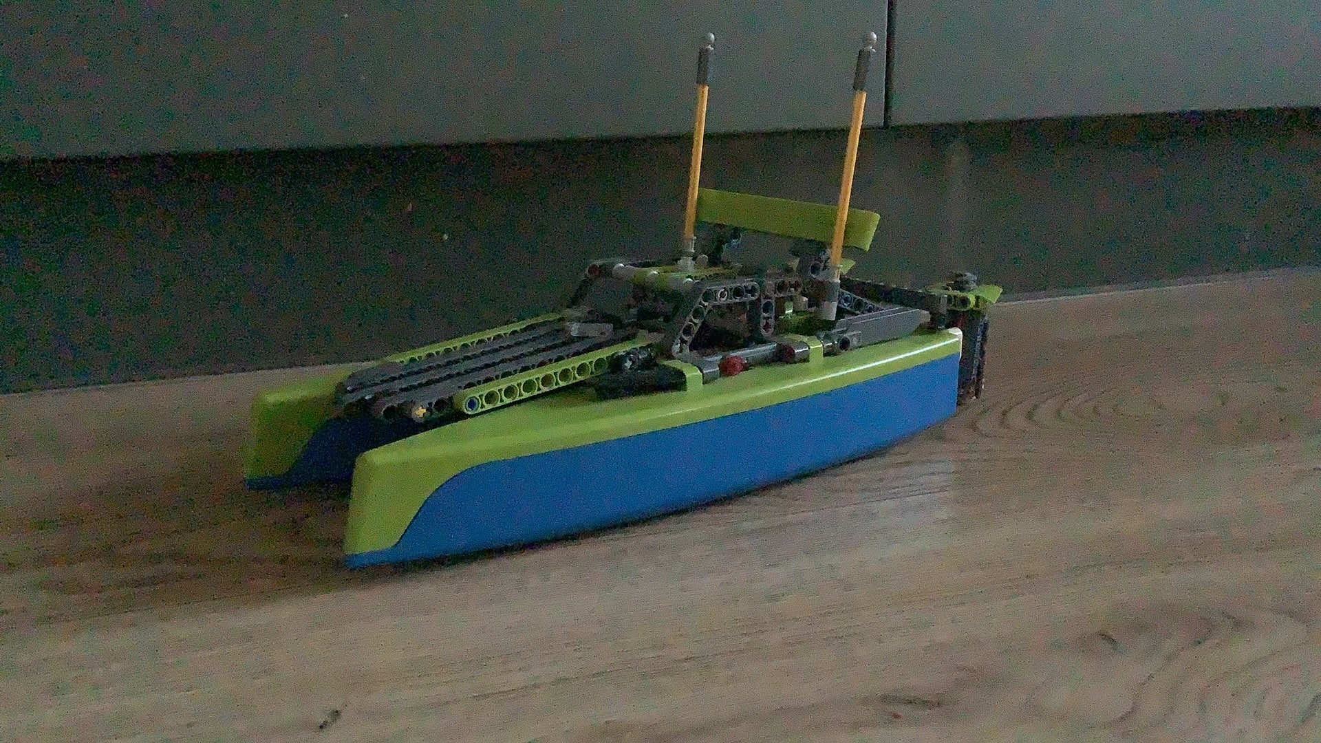 Lego technic Catamaran en jacht, Kinderen en Baby's, Speelgoed | Duplo en Lego, Gebruikt, Lego, Overige typen, Ophalen of Verzenden