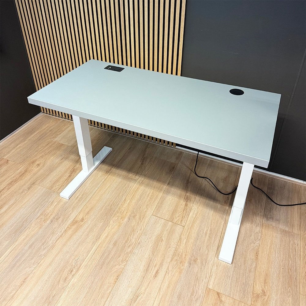 Actiforce Elements Solid 1380 Zit-sta bureau 138x67 cm grijs, Ophalen, Zit-sta bureau, Elektrisch, Metaal
