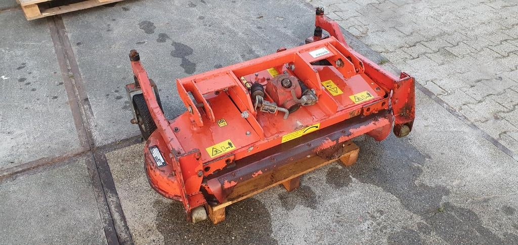 Wiedenmann RMR 130 Kubota Iseki John Deere Shibaura, Ophalen