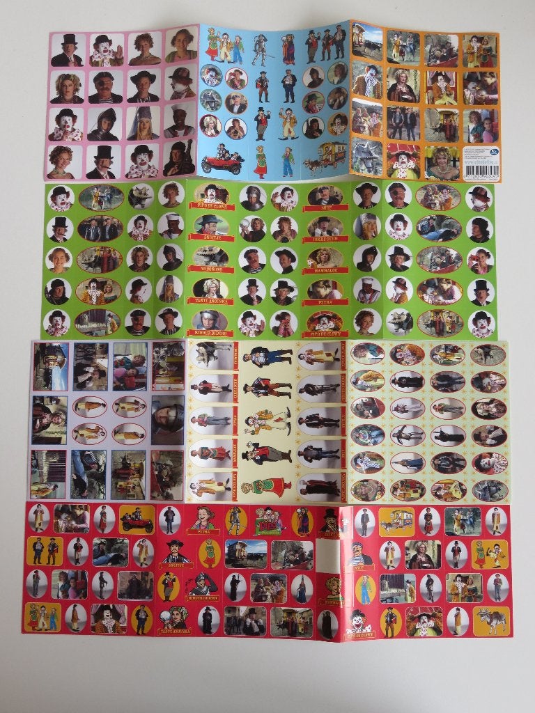 Pipo de clown (De film) stickers 4 verschillende vellen, Verzamelen, Ophalen of Verzenden, Zo goed als nieuw, Film, Tv of Omroep