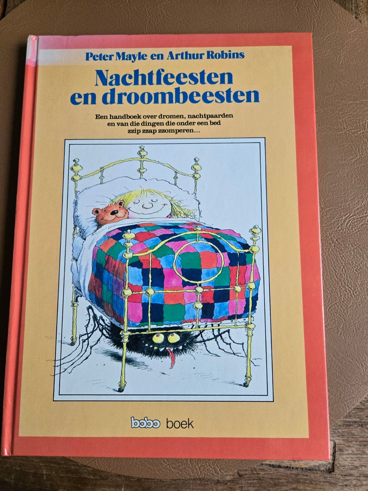 Nachtfeesten en Droombeesten - Peter Mayle & Arthur Robins, Boeken, Ophalen of Verzenden, Gelezen, Peter Mayle en Arthur Robins
