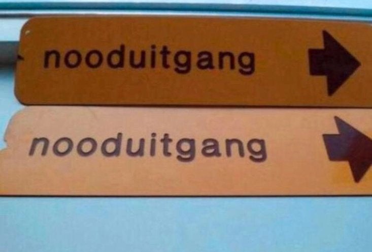 2 x Nooduitgang bord, 40 x 10 cm Per stuk 5 euro, Verzamelen, Merken en Reclamevoorwerpen, Ophalen of Verzenden, Gebruikt, Reclamebord