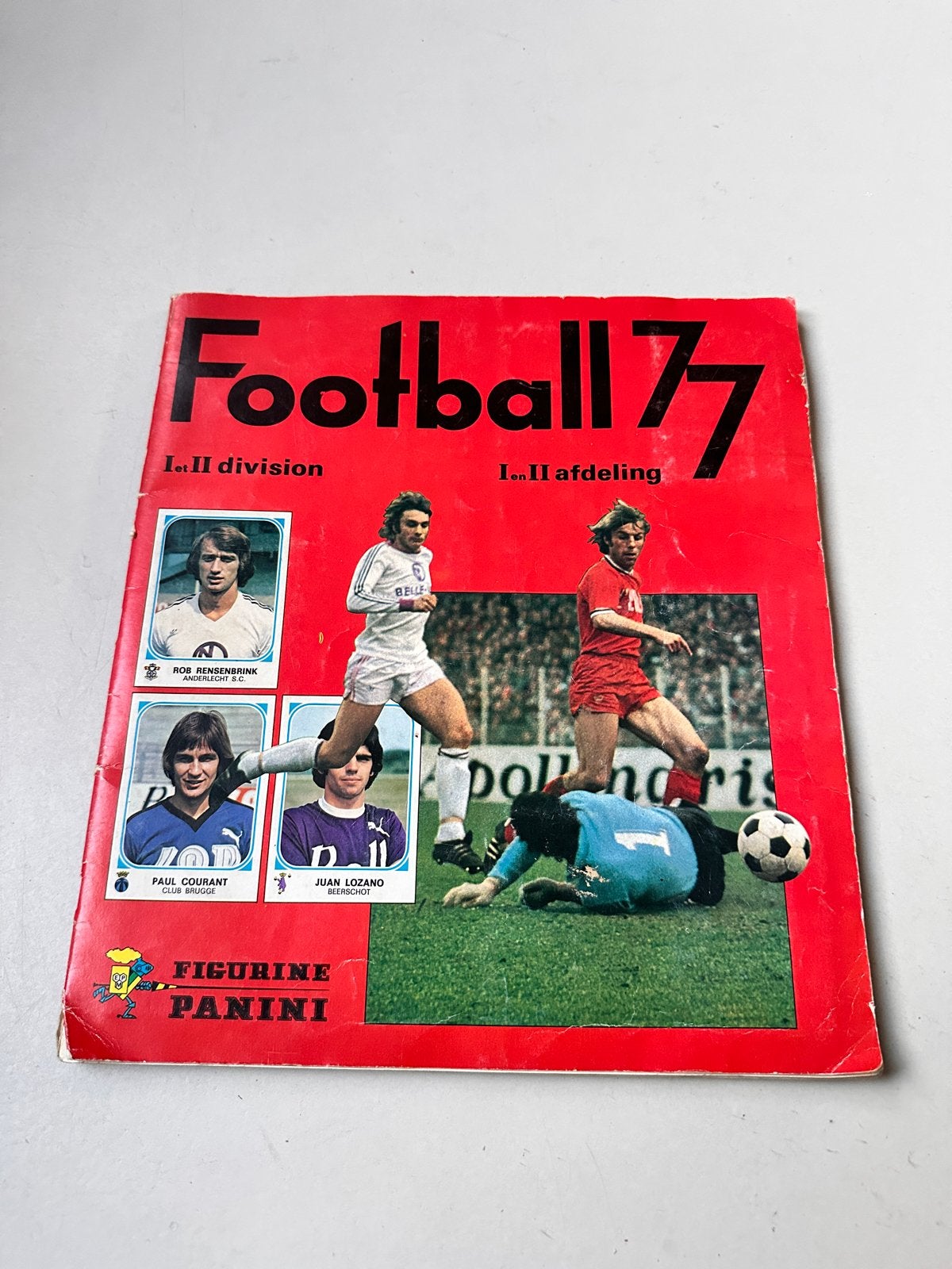 Panini Football 77 Album - 100% Compleet, Ophalen of Verzenden, Gebruikt, Meerdere stickers