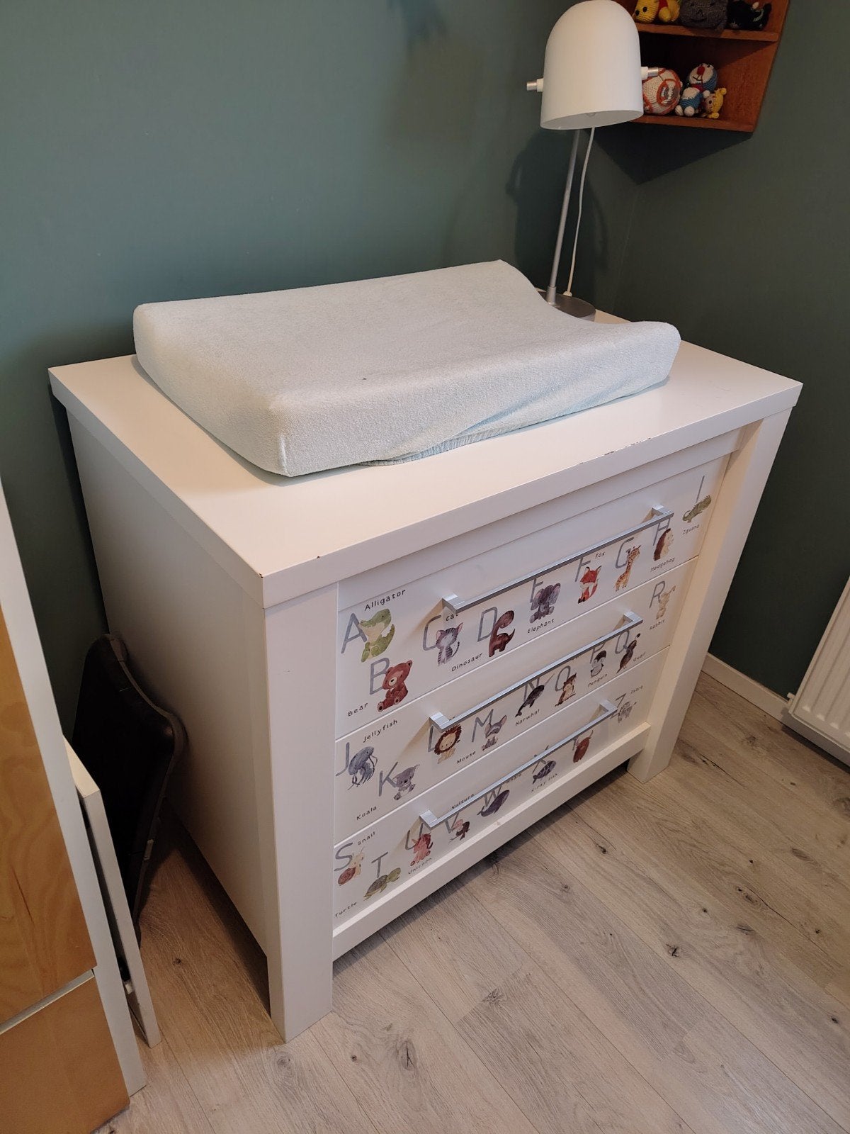 Commode met 3 laden en alfabet dierenprint, Ophalen, Gebruikt, 50 tot 70 cm, 75 tot 100 cm