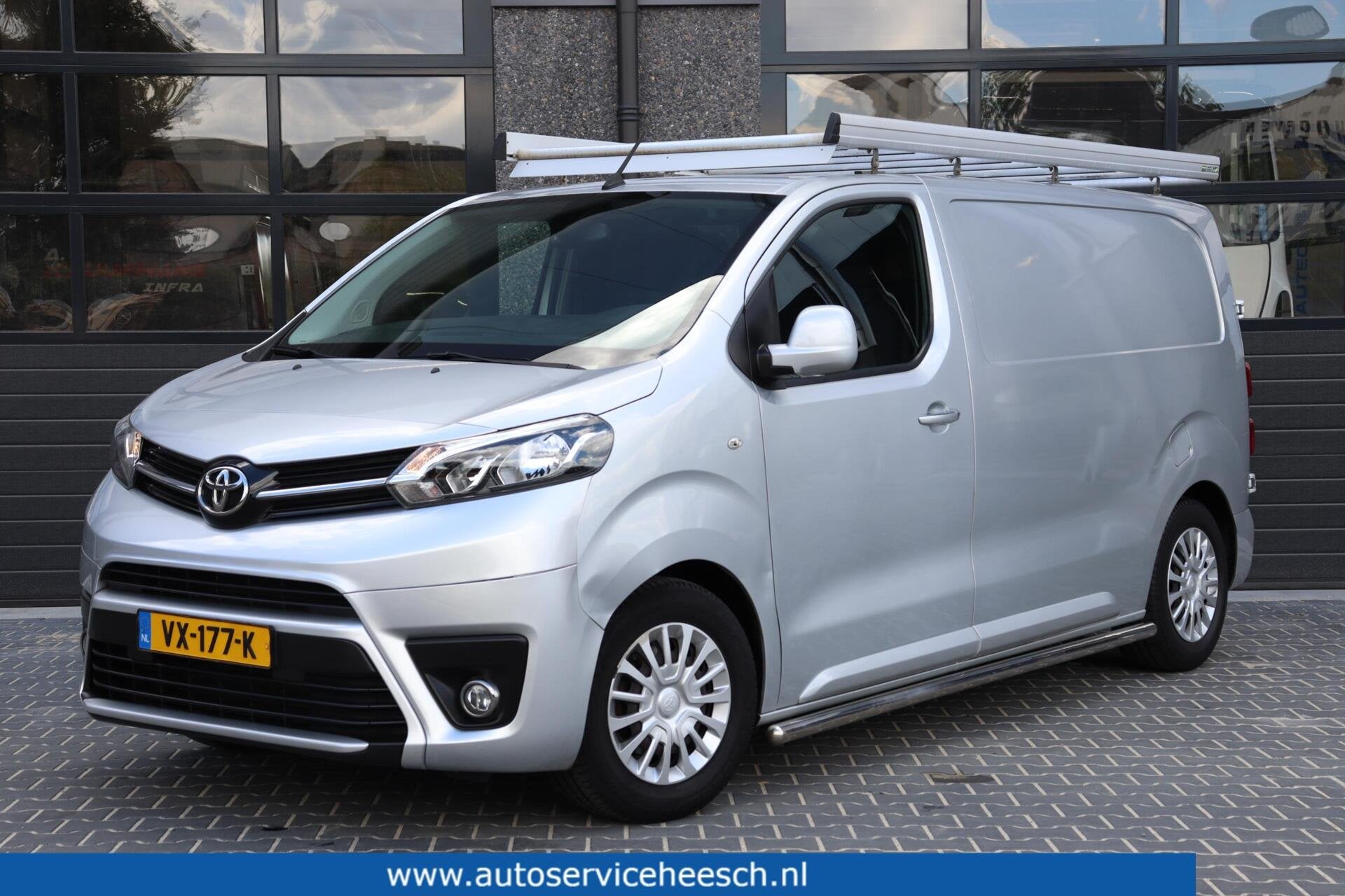 Toyota ProAce Worker 1.6 D-4D l EURO6 l AIRCO l NAVI l CRUIS, Auto's, Bestelauto's, Voorwielaandrijving, Euro 6, 4 cilinders, Origineel Nederlands
