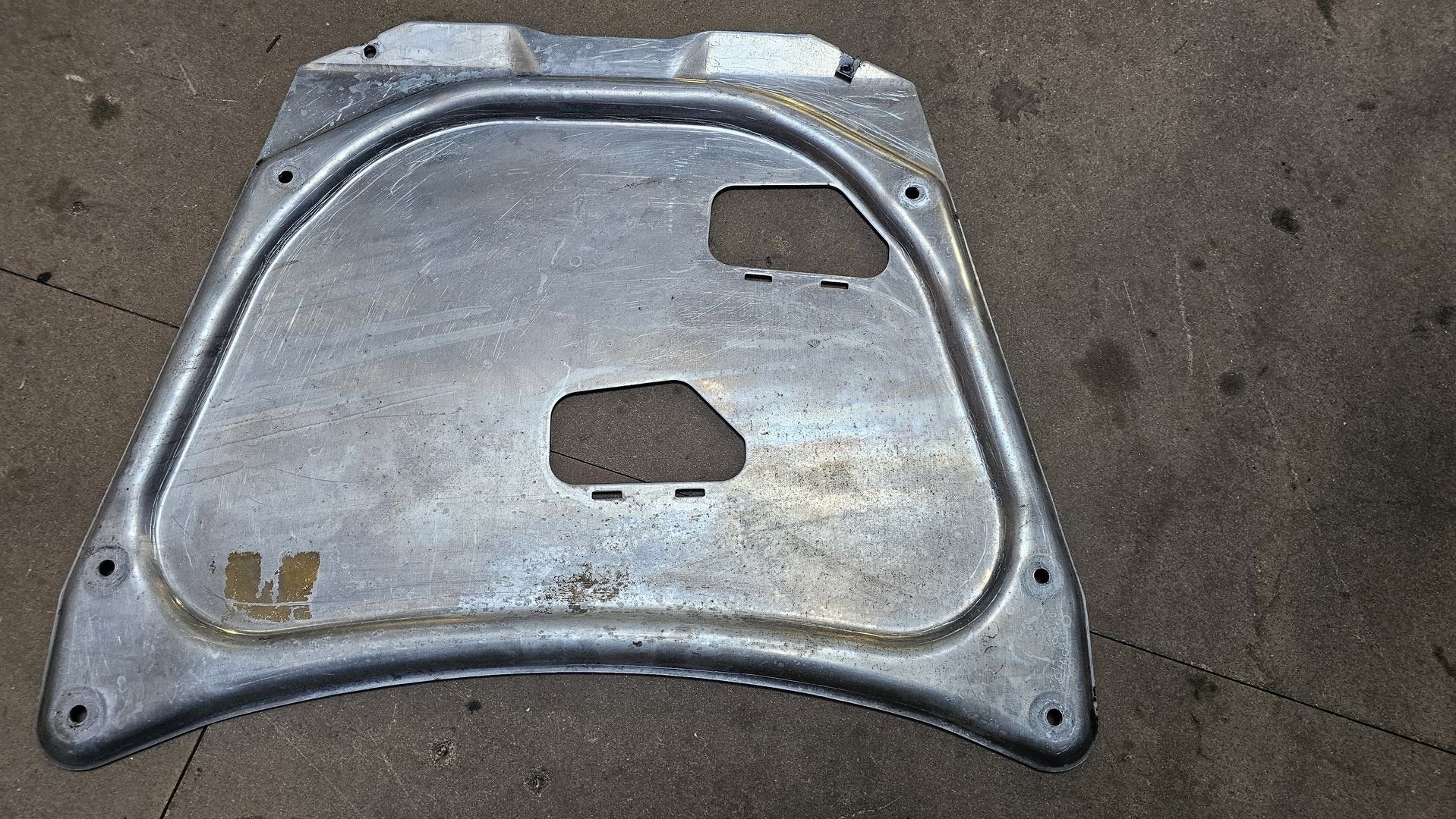 Versterkingsplaat Bodemplaat onderplaat BMW X5 serie E53 311, Auto-onderdelen, Gebruikt, -, -, Ophalen of Verzenden