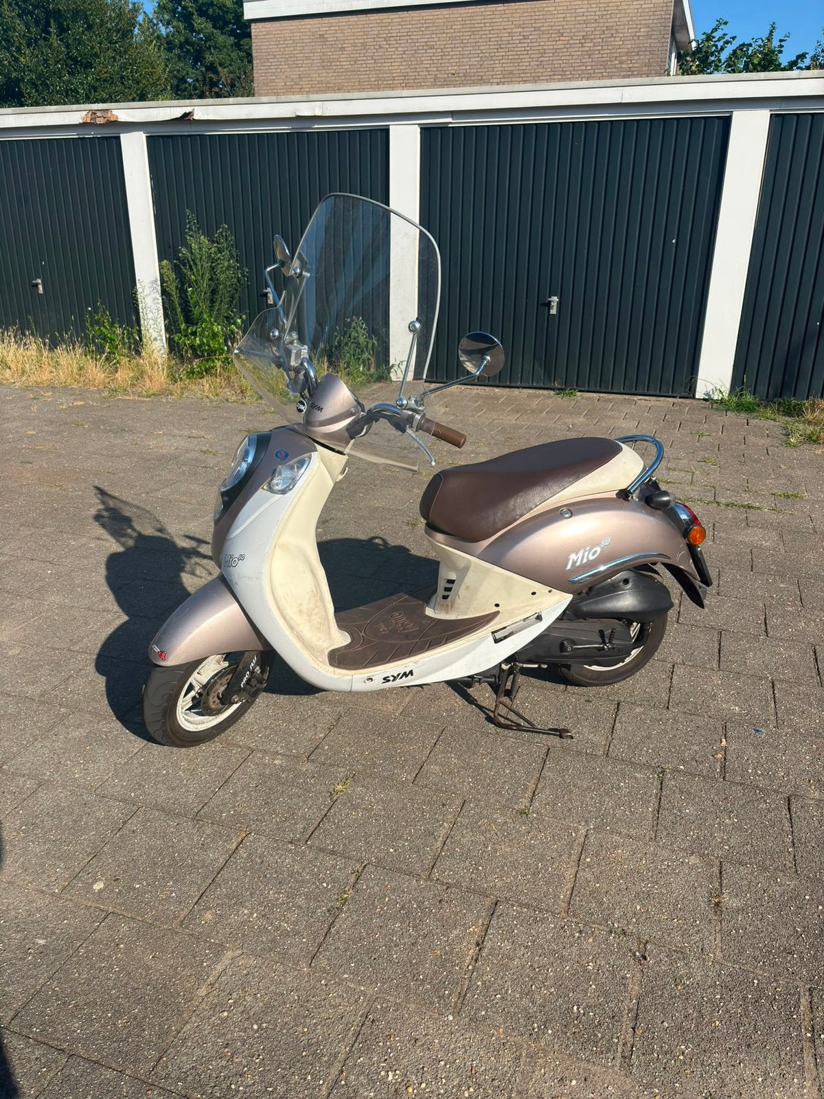 Sym mio snorscooter 2015, Ophalen of Verzenden, Zo goed als nieuw, Benzine