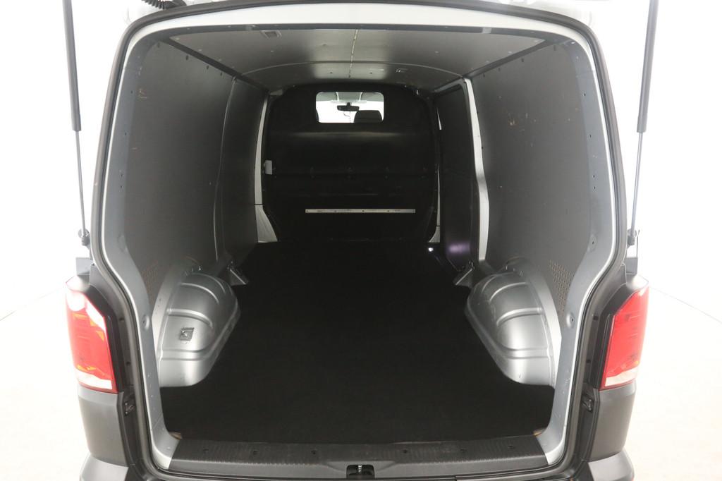 Volkswagen Transporter T6.1 2.0 TDI L2H1 | Airco | 3 Zits |, Gebruikt, Euro 6, 1928 kg, Volkswagen