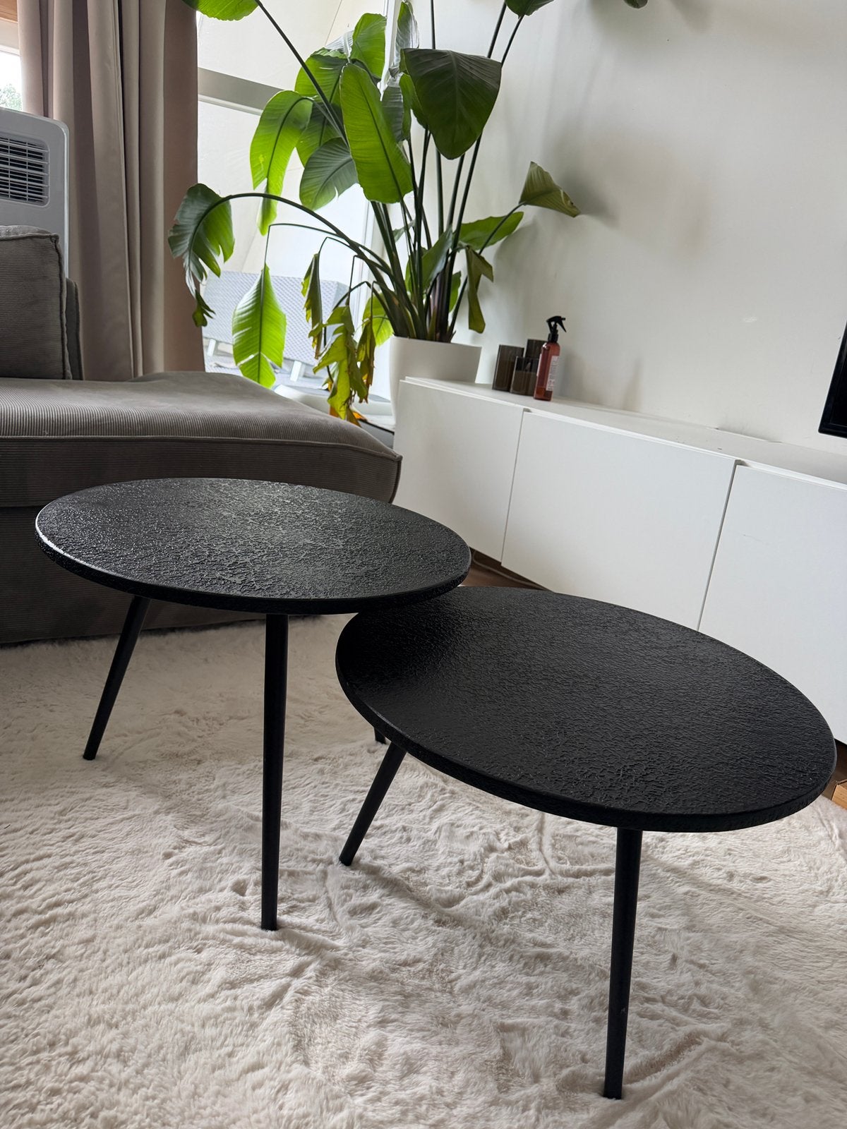 Bijzettafels zwart 2 Stuks WOOOD, Ophalen, Zo goed als nieuw, Rond, 50 tot 100 cm