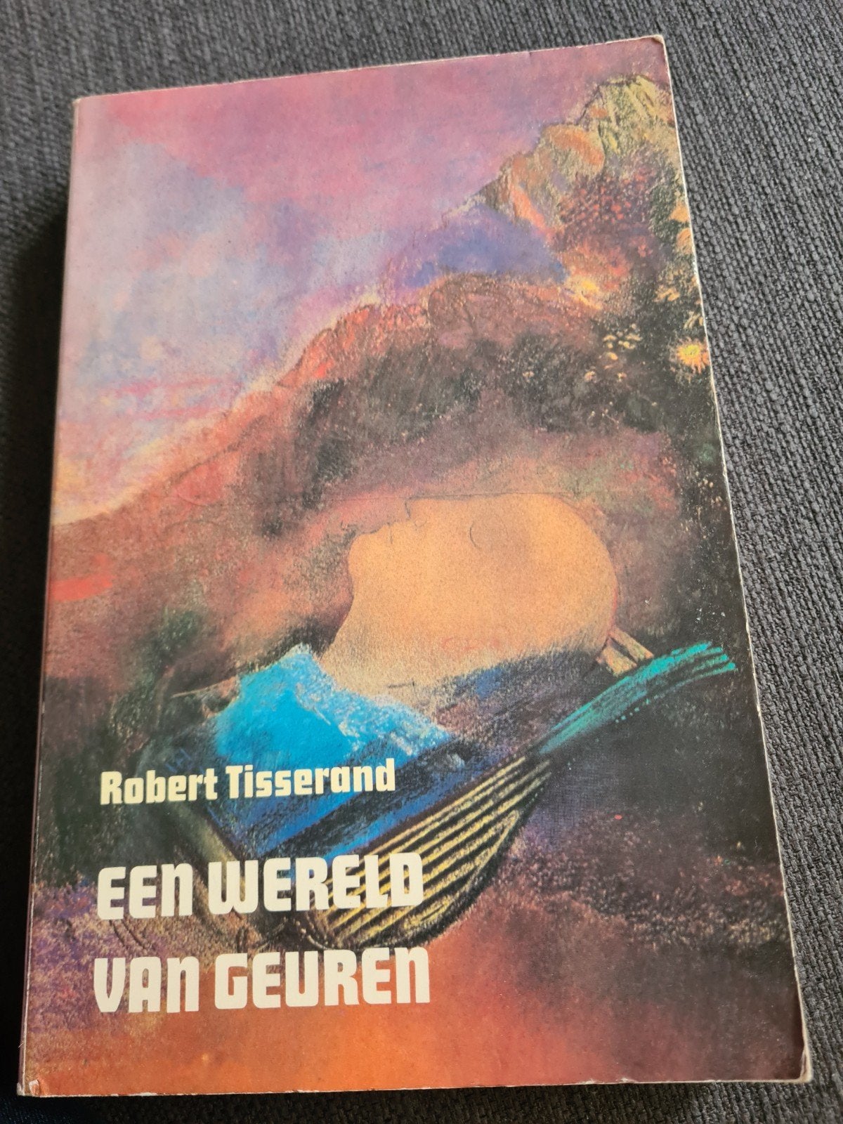 Een Wereld van Geuren - Robert Tisserand (Aromatherapie), Boeken, Ophalen of Verzenden