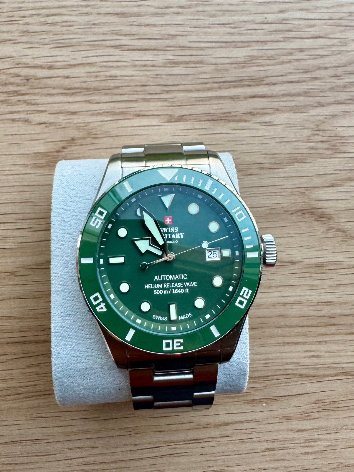 Swiss Military Swiss Military By Chrono Swiss Made Automatic, Ophalen of Verzenden, Zo goed als nieuw, Zilver, Android