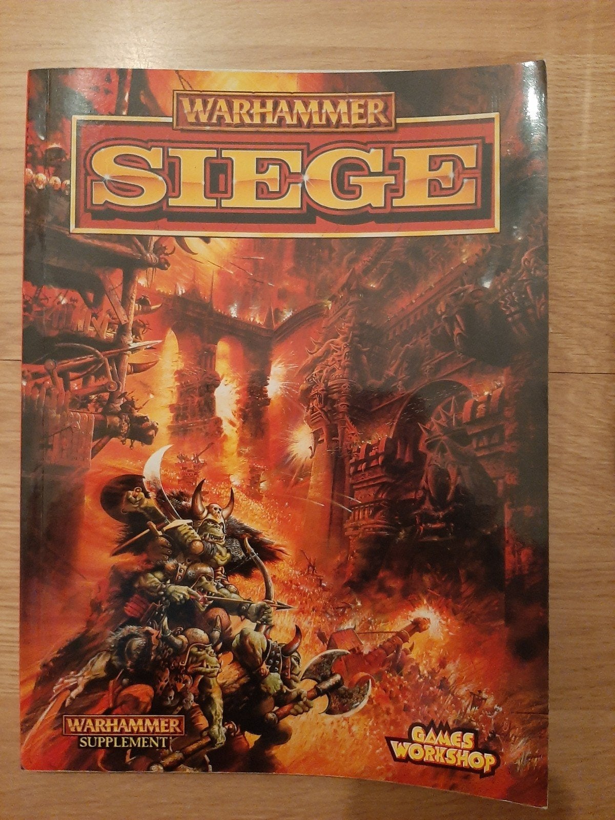 Warhammer Siege tower, attackers, defenders materiaal boek, Ophalen of Verzenden, Zo goed als nieuw, Warhammer, Figuurtje(s)