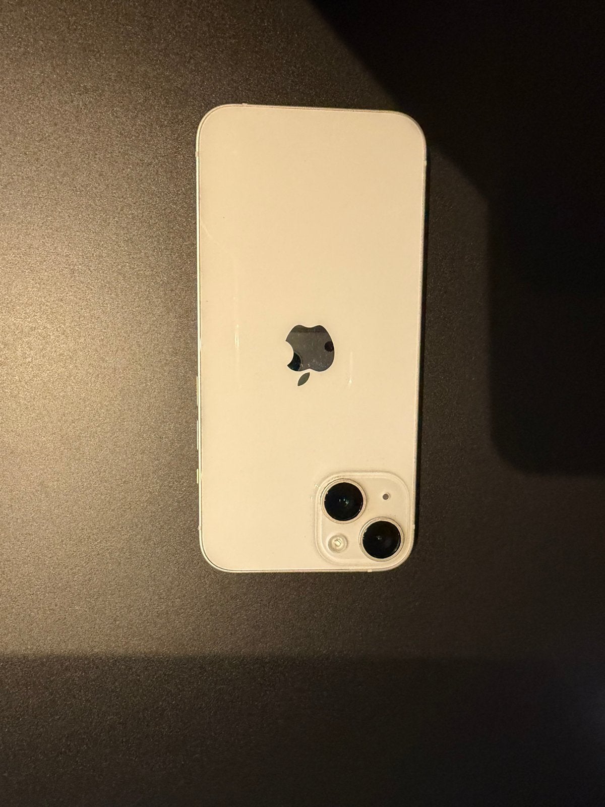 Foto 3 van witte iphone 14
