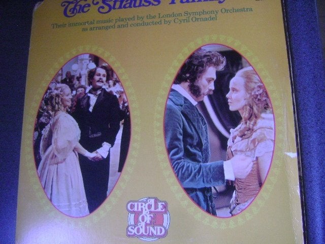 dubbel lp the strauss family, Gebruikt, Ophalen of Verzenden, Romantiek, 12 inch