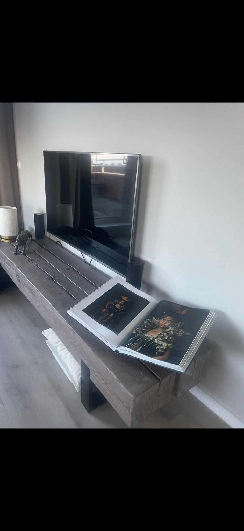 Massief houten TV-meubel van oude bielzen - 220x49x40, Ophalen, Gebruikt, 200 cm of meer, Minder dan 100 cm