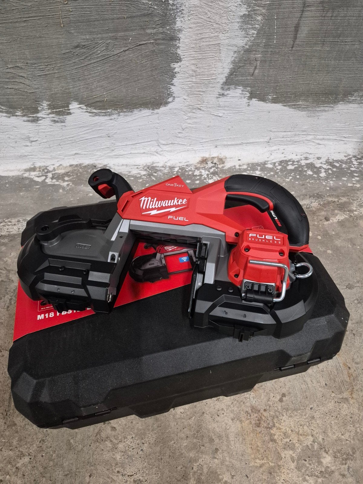 Milwaukee One Key FBS127BO lintzaag/bandzaag nieuw!, Tuin en Terras, Ophalen, Nieuw, Accu