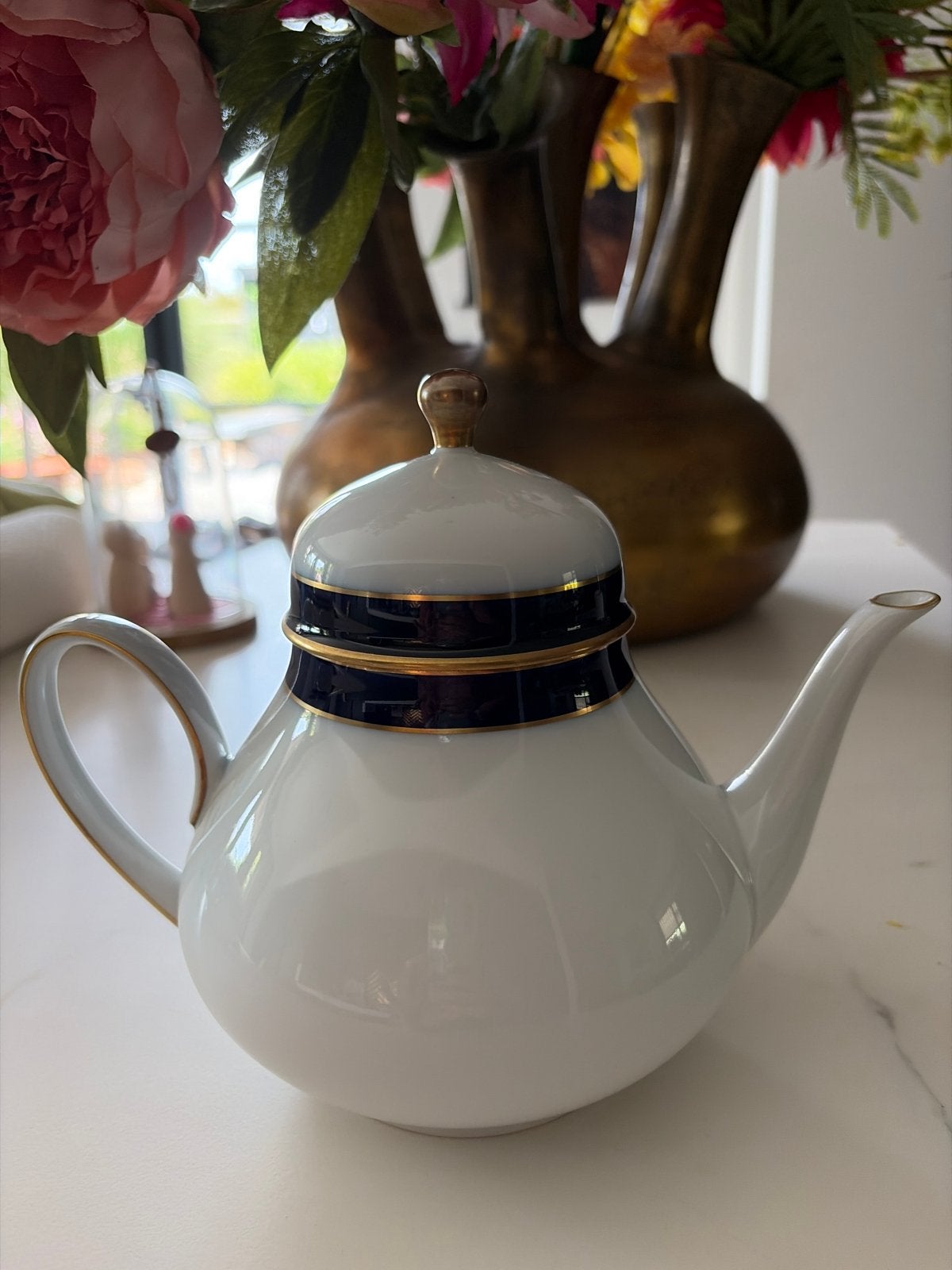 Hutschenreuther Olivia theepot wit met blauw en goud, Antiek en Kunst, Ophalen