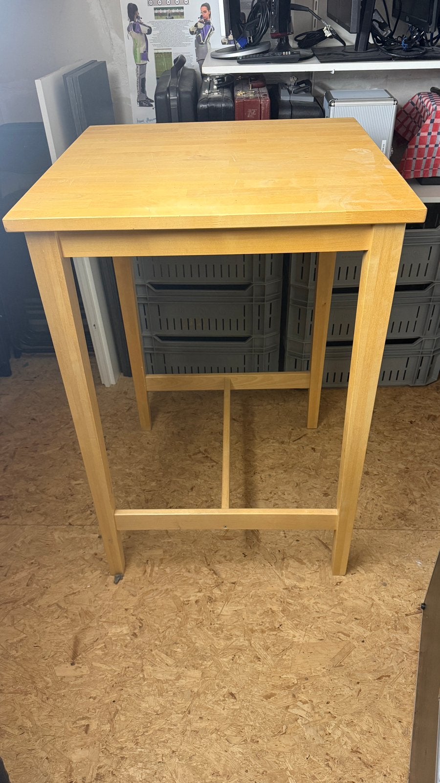 Tafeltje hoog model sta tafel, Ophalen, 50 tot 100 cm, Rond, Zo goed als nieuw