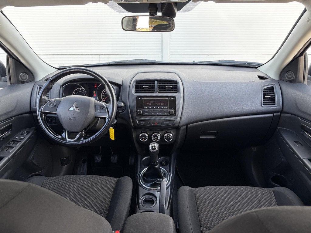 Mitsubishi ASX 1.6 Cleartec Bright+ / Trekhaak ( 1200 kg ) /, Auto's, Mitsubishi, Voorwielaandrijving, Automatische klimaatregeling