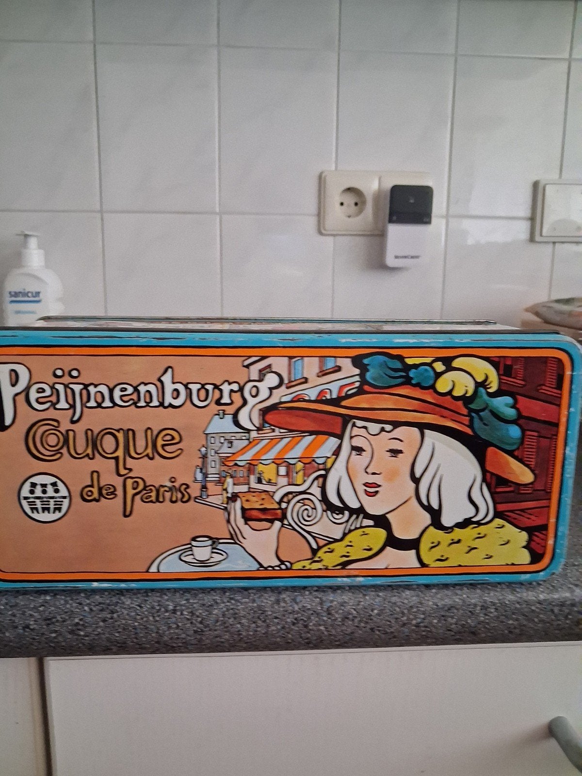 VINTAGE RETRO PEIJNENBURG "COUQUE DE PARIS" BLIK 1976/1983, Ophalen of Verzenden, Zo goed als nieuw, Overige, Overige merken