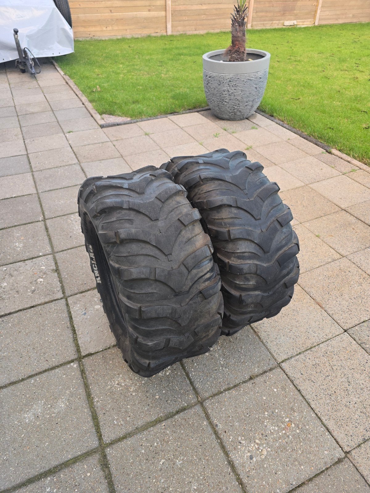 Quad 2x 25.10.12tires, Ophalen of Verzenden