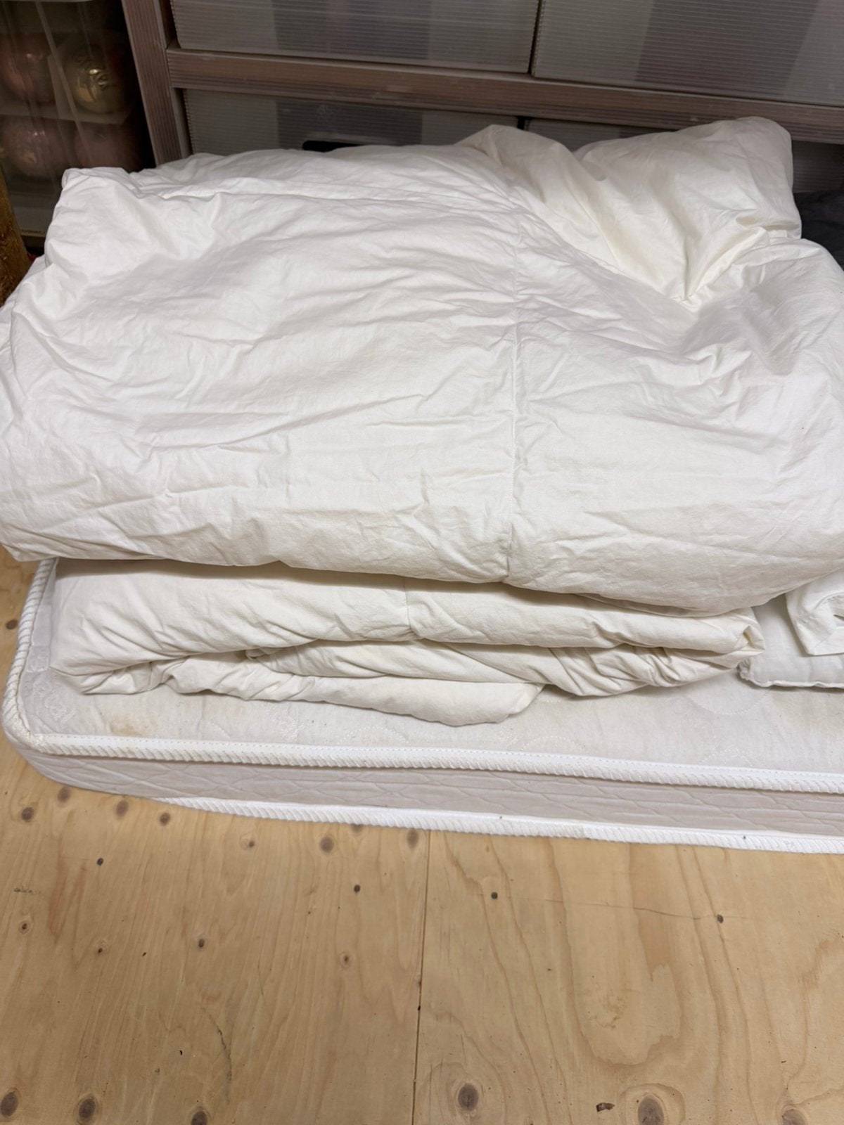 Ikea donzen eenpersoons dekbed (2x), Ophalen of Verzenden, Eenpersoons, Wit, Deken of Dekbed
