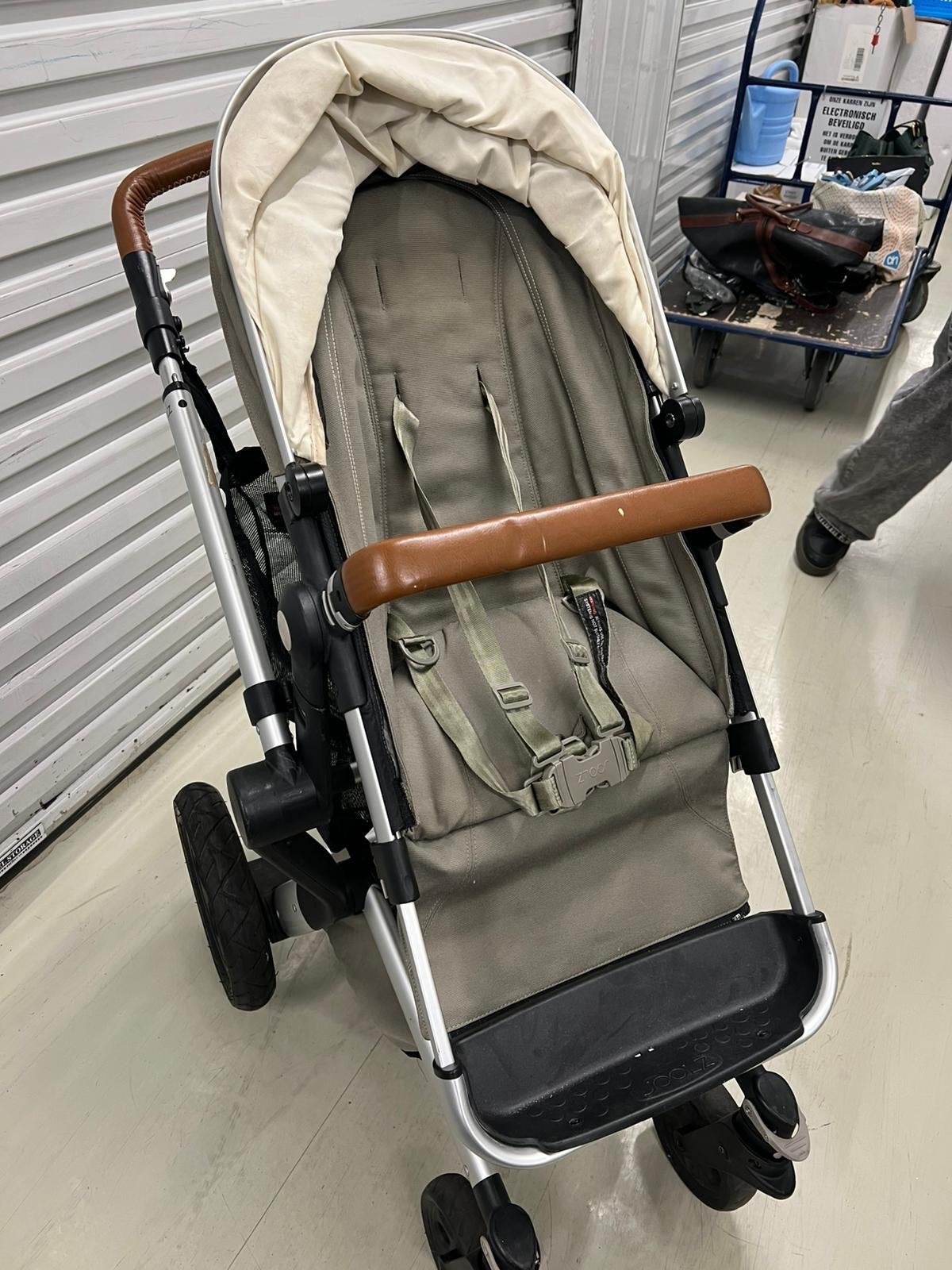 Joolz kinderwagen - Gebruikt maar in prima staat, Gebruikt, Verstelbare duwstang, Ophalen, Kinderwagen