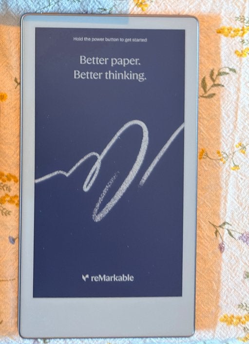 reMarkable Paper Pro Move, Marker Plus en leatherBook Folio, Ophalen, 8 inch, Touchscreen, Zo goed als nieuw