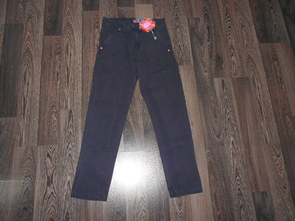 gaaf paars meisjesbroekje van MUY MALO ( maat 152 ), Ophalen of Verzenden, Nieuw, Meisje, Broek