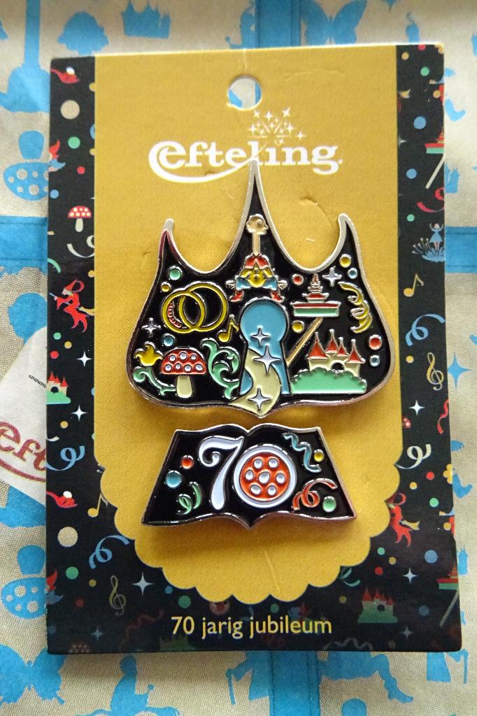 Efteling 70 jaar jubileum pin set (Nieuw), Verzamelen, Efteling, Ophalen, Nieuw, Button of Speldje