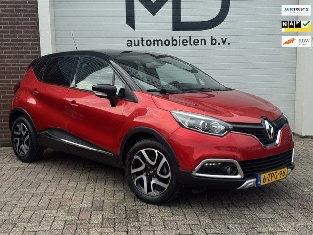 Renault Captur 1.2 TCe Helly Hansen Automaat - Trekhaak -LED, Euro 5, Zwart, 4 cilinders, Leder en Stof