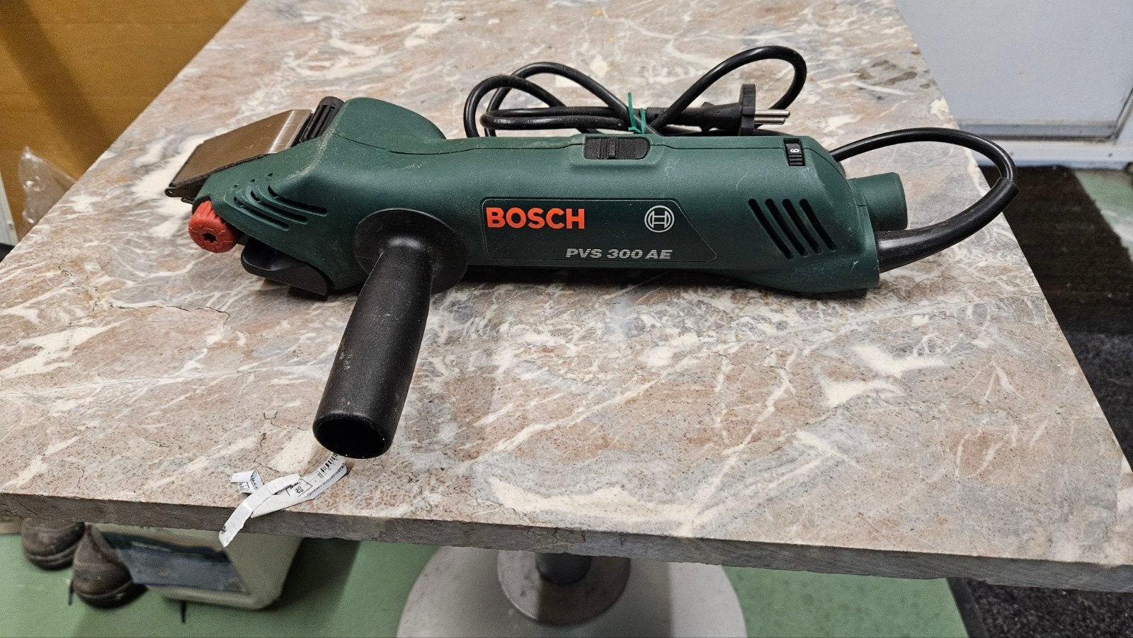 Bosch PVS 300 AE Bandschuurmachine - Nooit gebruikt, Doe-het-zelf en Verbouw, Gereedschap | Schuurmachines, Ophalen of Verzenden