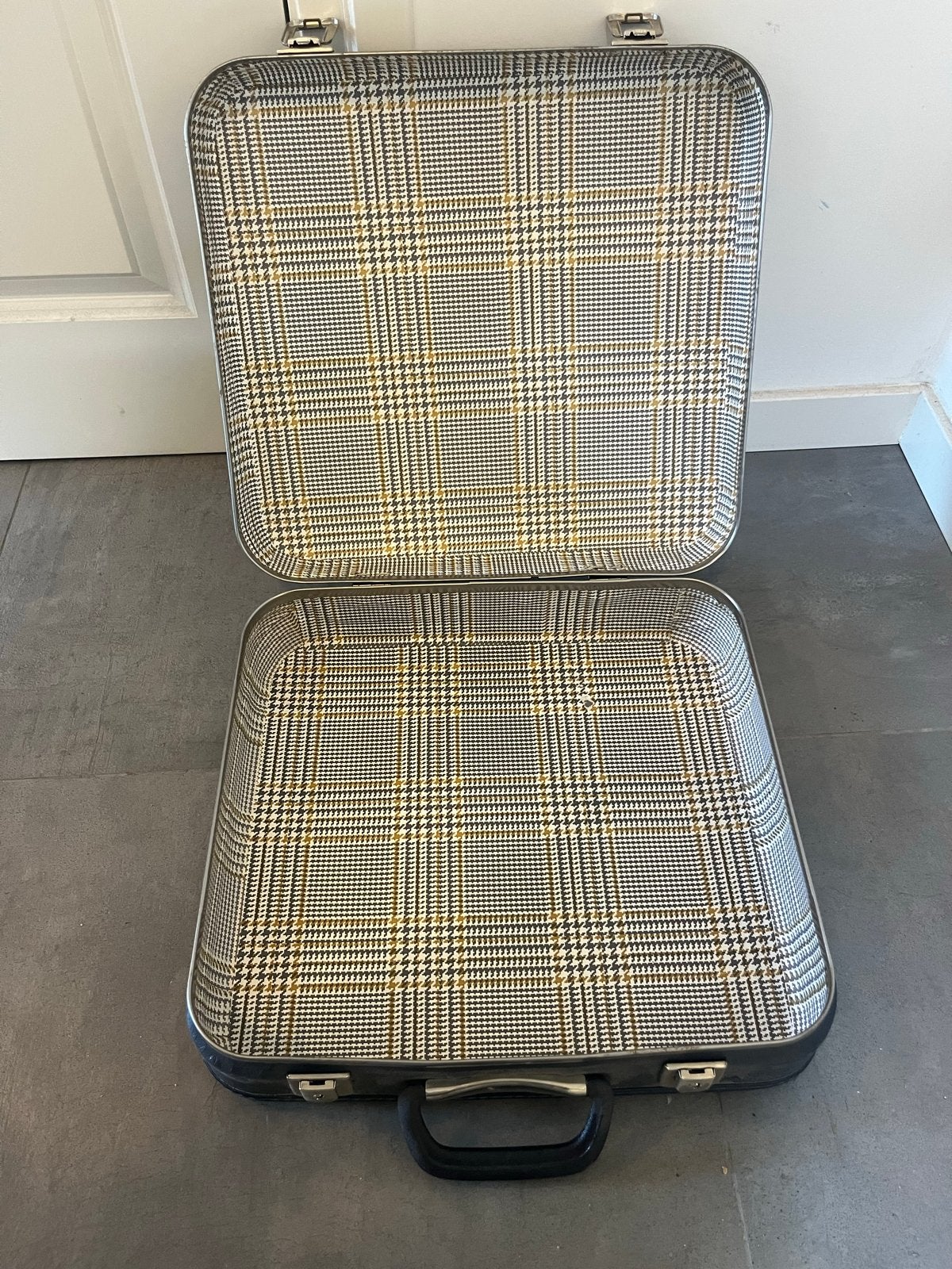 Vintage KLM koffer - 40x42x15 cm - Zonder sleutel, Sieraden, Tassen en Uiterlijk, Ophalen, Overige materialen, Gebruikt, Minder dan 50 cm