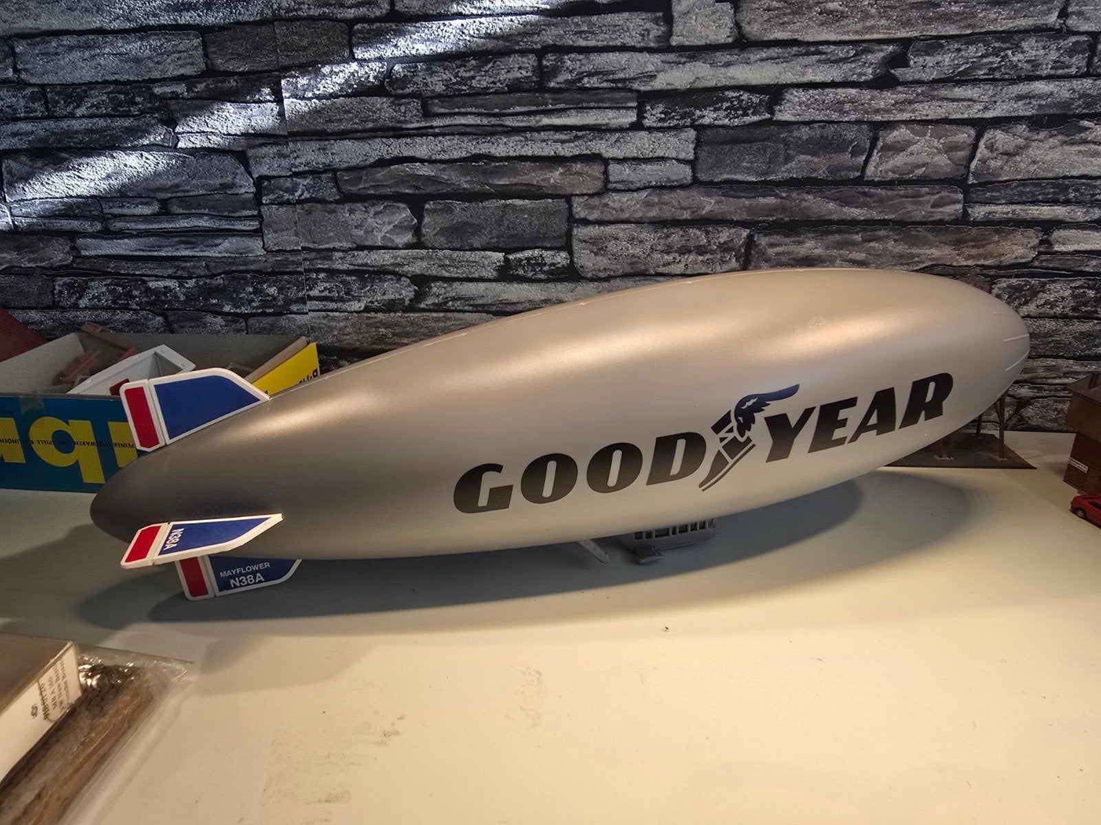 Zeppelin luchtschip Goodyear N spoor trein 1:160, Ophalen of Verzenden, Zo goed als nieuw, Overige merken