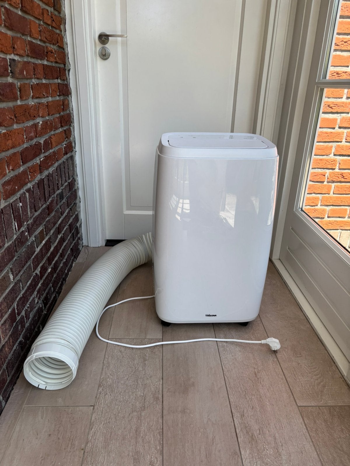 Tristar Mobiele Airco 14.000 BTU WiFi – Zo goed als nieuw, Ophalen, Koelen en Ontvochtigen, Timer, 3 snelheden of meer