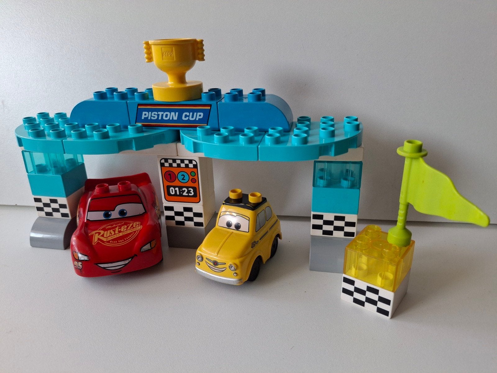 Duplo piston cup race. Disney Cars., Ophalen of Verzenden, Duplo